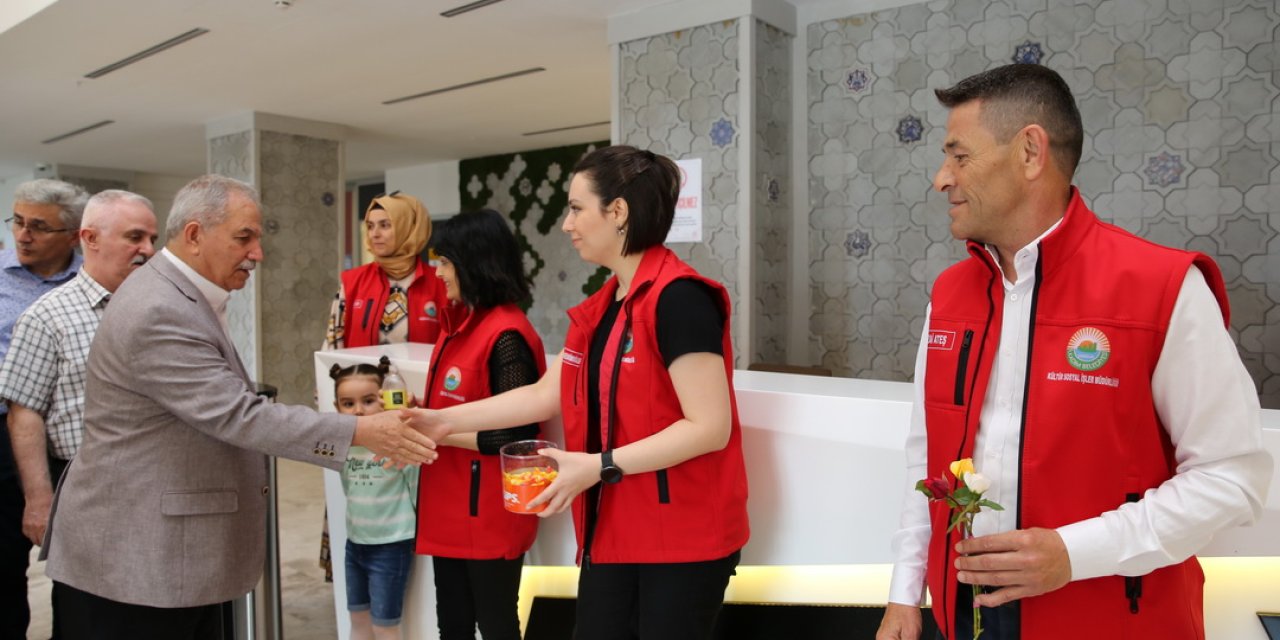 Başkan Demirtaş personeliyle bayramlaştı