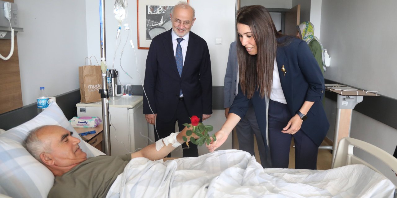 Karaaslan, Samsun'da hastane ziyareti yaptı
