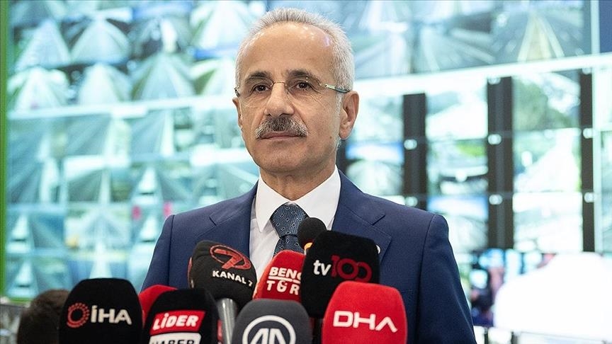 Sel nedeniyle yer yer aksaklıklar meydana gelmiştir