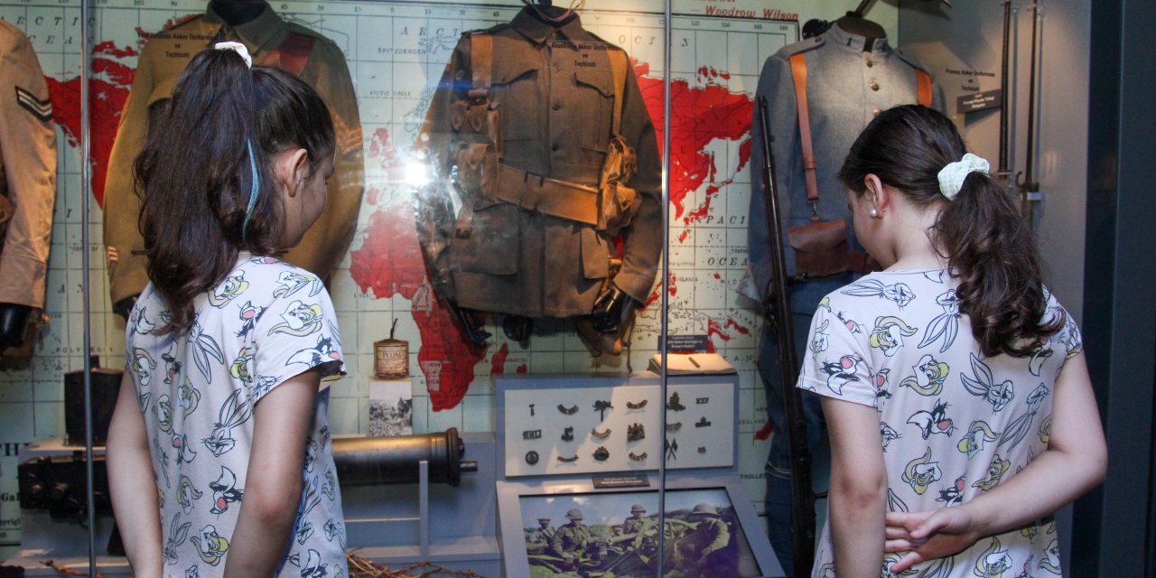 Çanakkale Savaşları Mobil Müzesi yoğun ilgi gördü