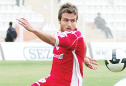 Mesut ile yollar ayrıldı