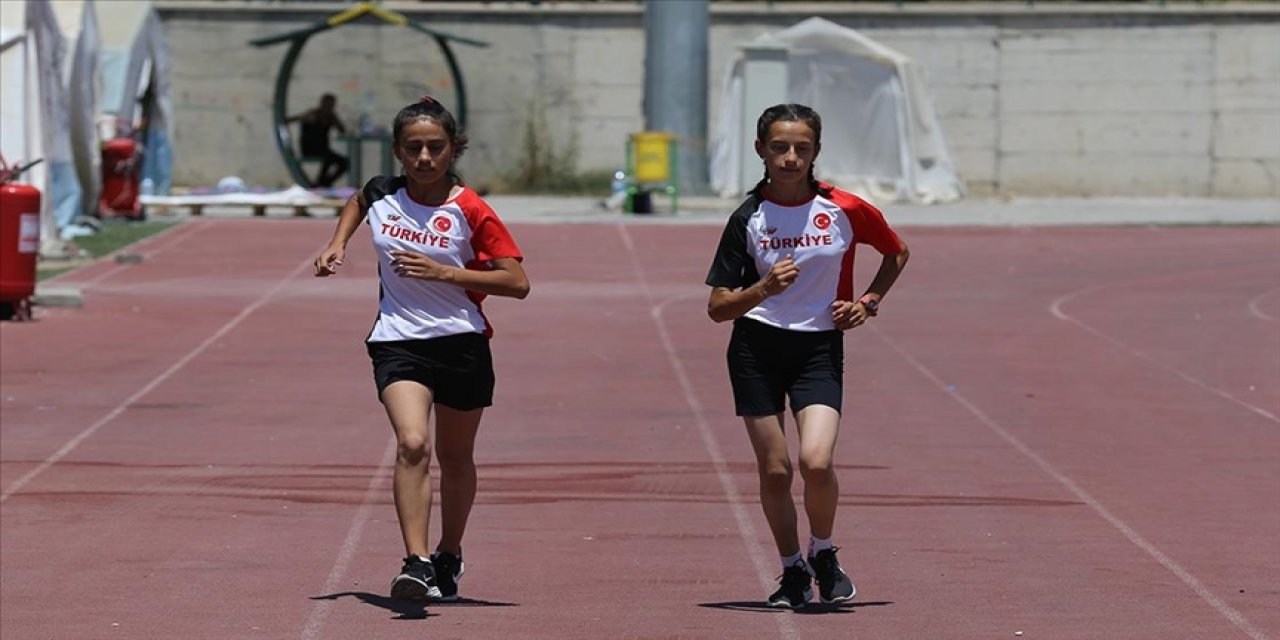 Türk bayrağını dalgalandırmayı hedefliyorlar