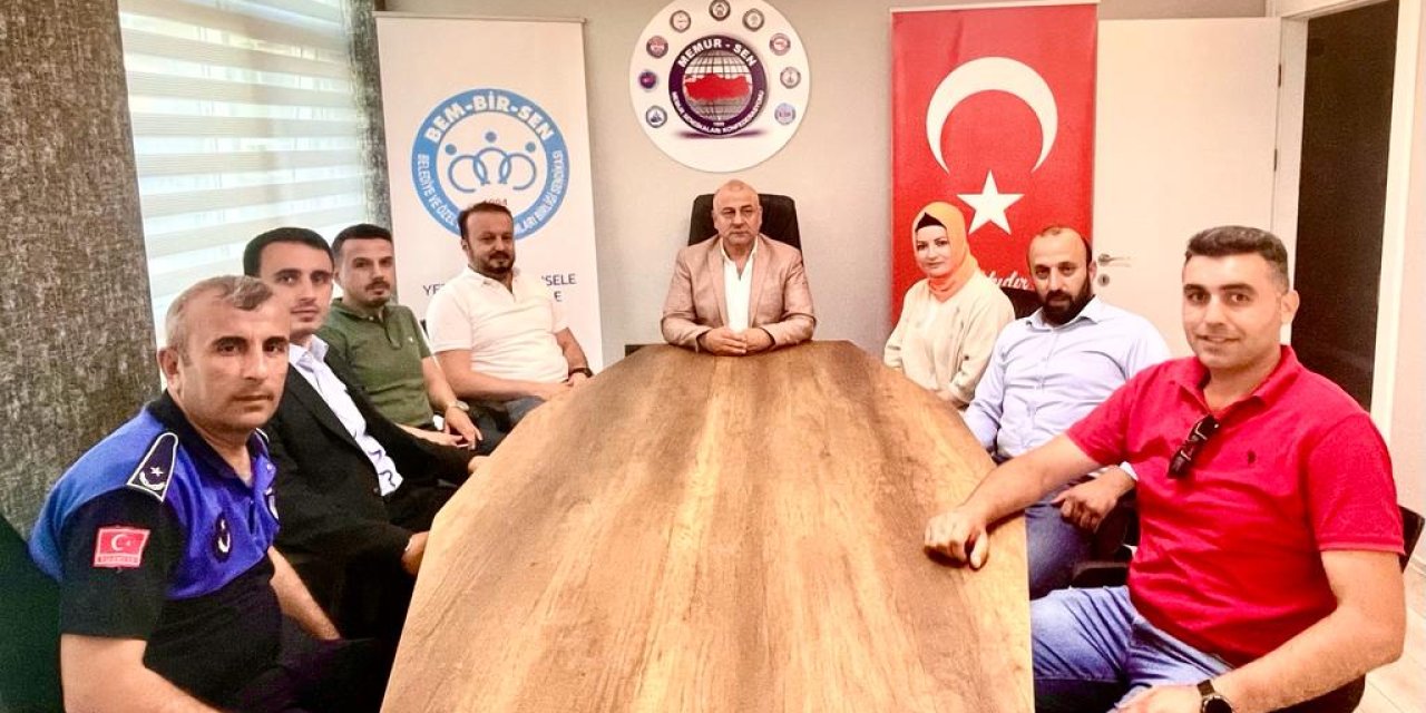Bem-Bir Sen Samsun Şube Başkanı Gayretli mazbatasını aldı