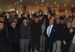 Başkan Neiş'e destek