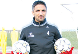 Hakkı, Giresun ile el sıkıştı