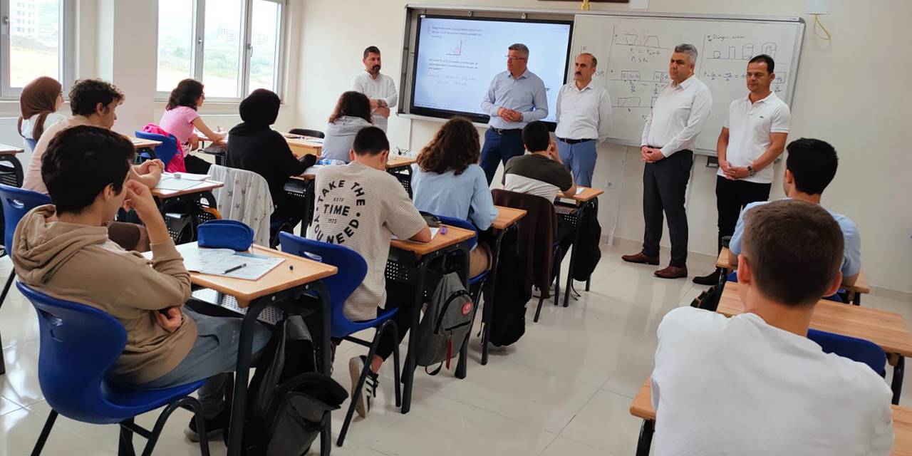 Samsun’da öğrencilere yaz okulu desteği