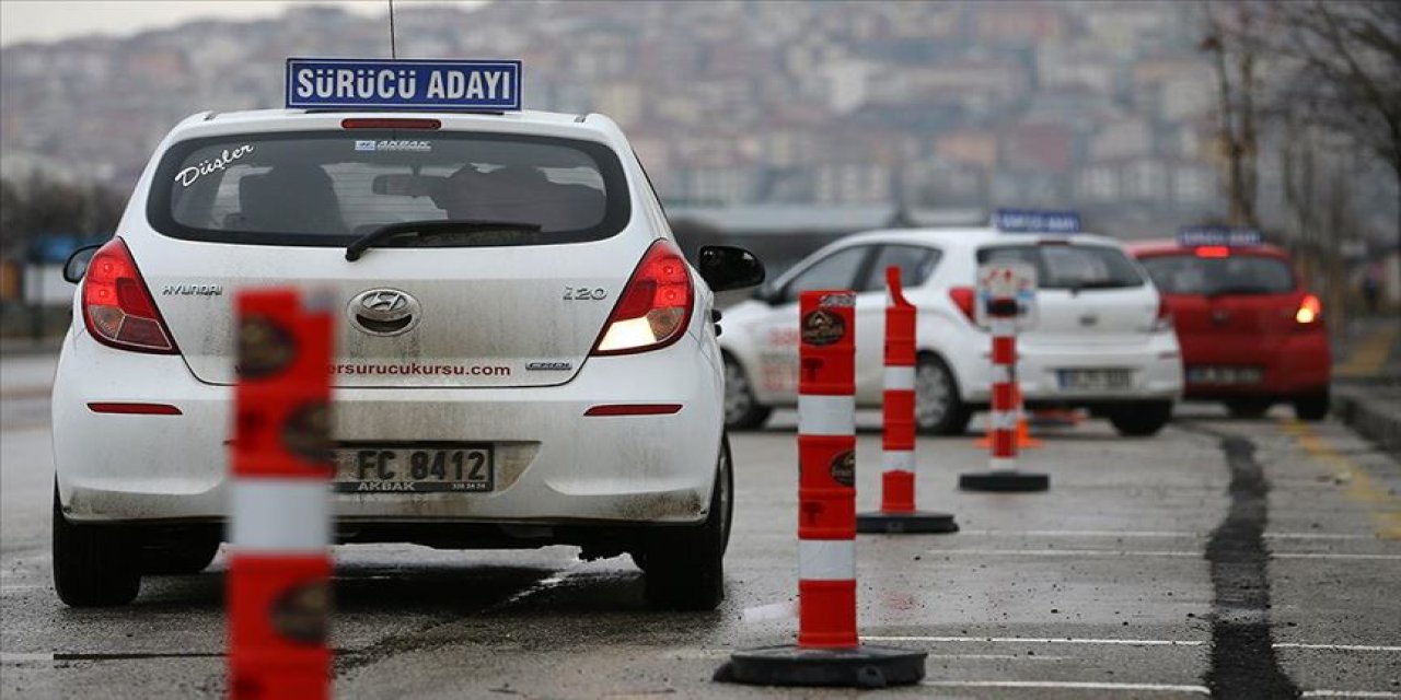 Sürücü kursu açarken istenen belge şartı kaldırıldı