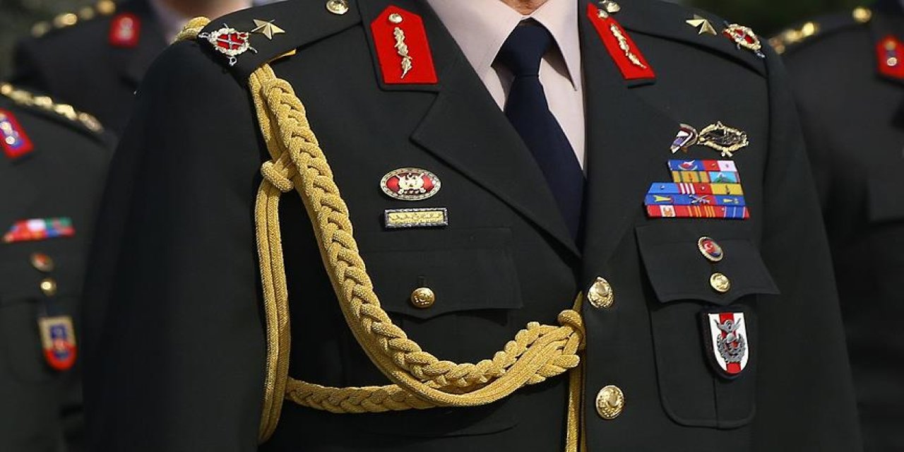 187 general ve amiral görev yerlerine atandı