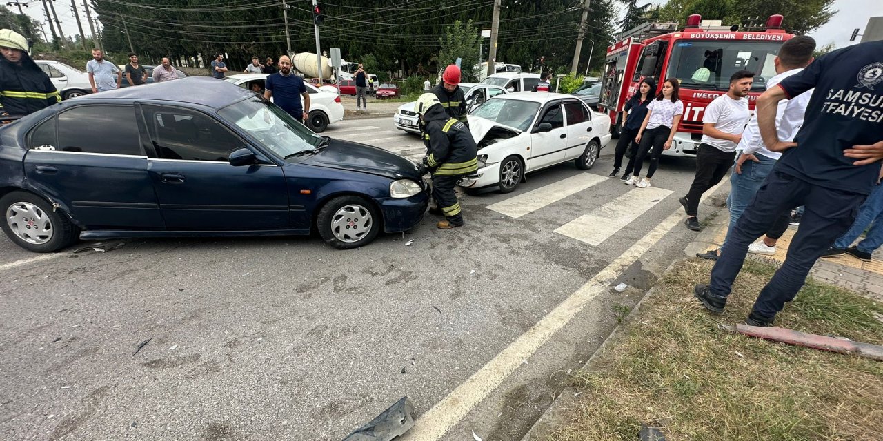 Trafik kazasında 2 kişi yaralandı