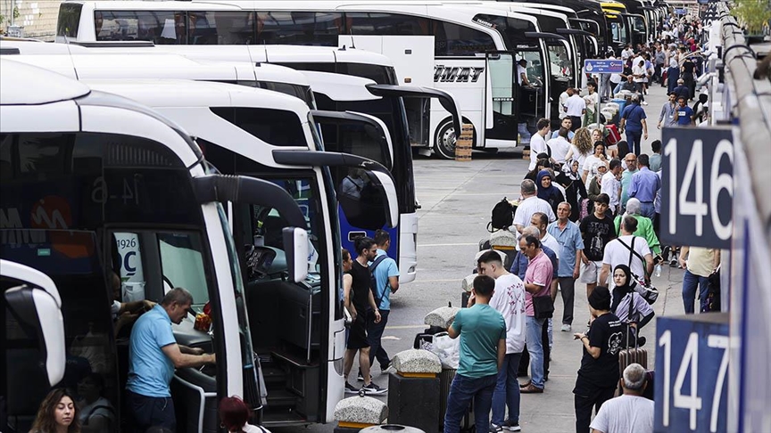 2,8 milyon kişi iller arasında göç etti