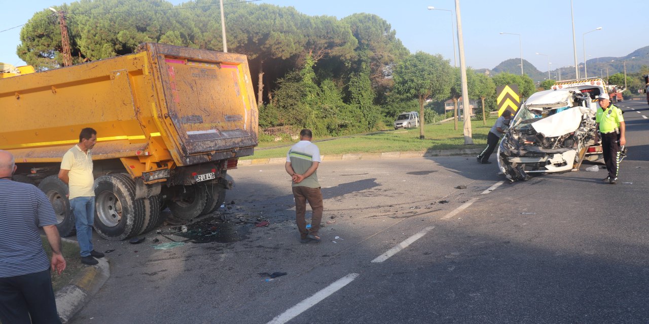 Trafik kazasında 6 kişi yaralandı