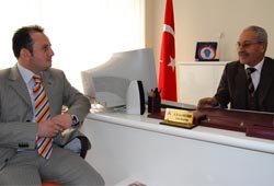AK Partili gençler kolları sıvadı