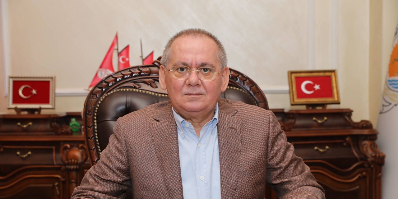 Geçmişten aldığımız güçle geleceğe umutla bakıyoruz