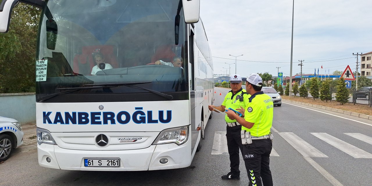 Trafik ekipleri denetim yaptı