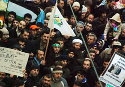 Dünya ayağa kalktı