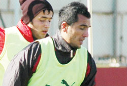 Özveriyle çalışıyor