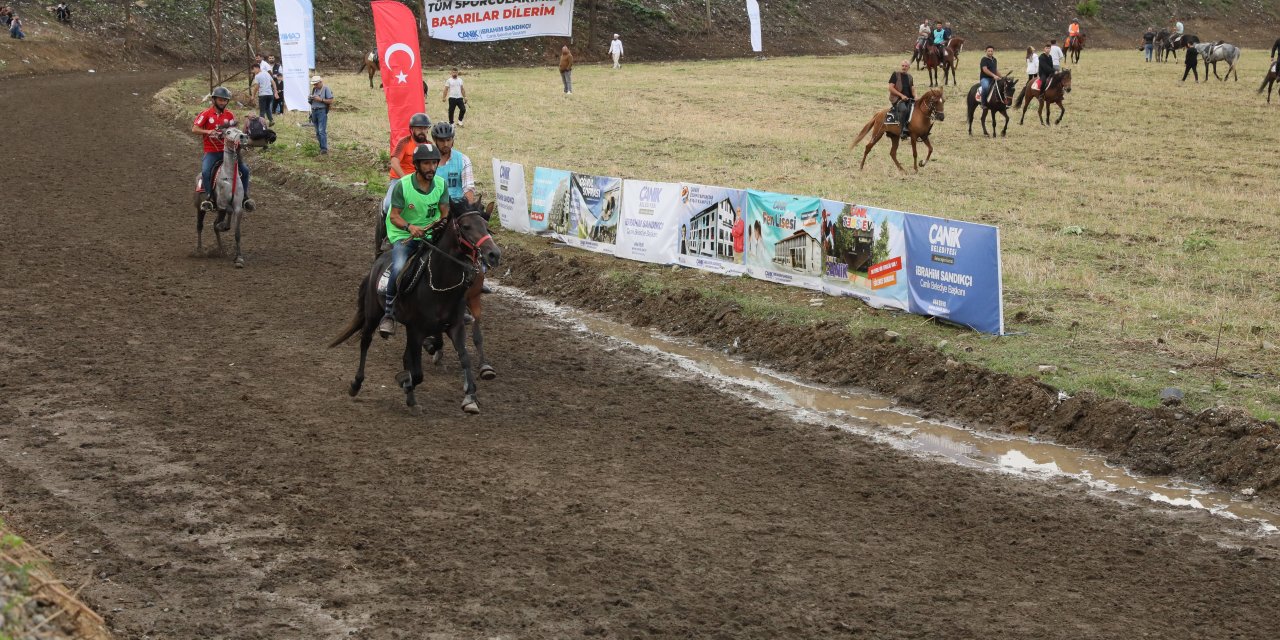 Rahvan At Yarışları Festivali düzenlendi