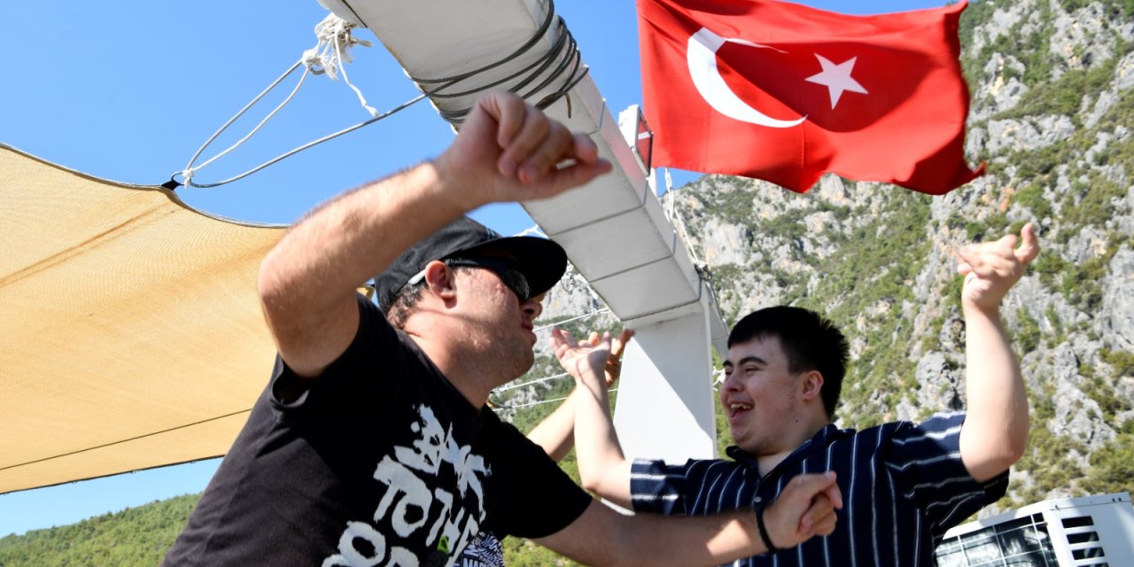 Özel milli sporcular için gezi düzenlendi