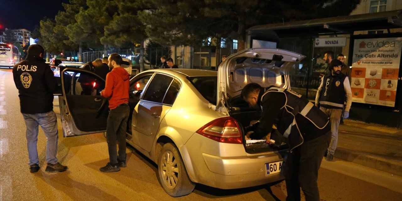 Polis ekipleri "şok huzur uygulaması" yaptı