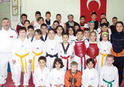 Taekwondocular hedef büyüttü