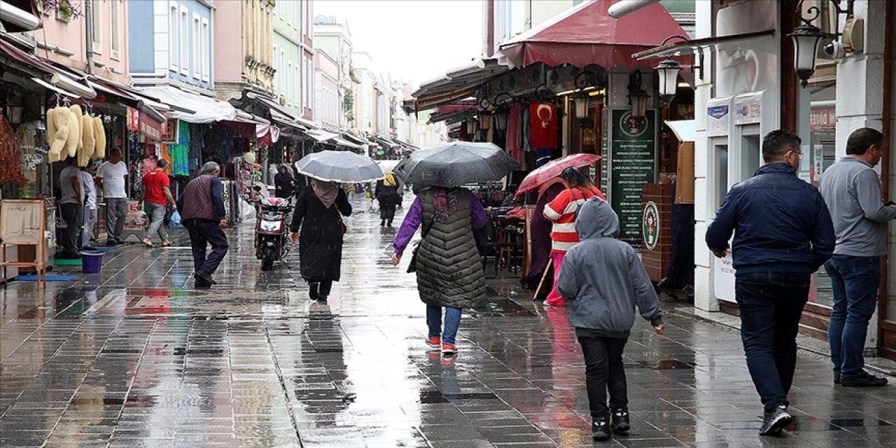 Batı Karadeniz'de kuvvetli sağanak bekleniyor