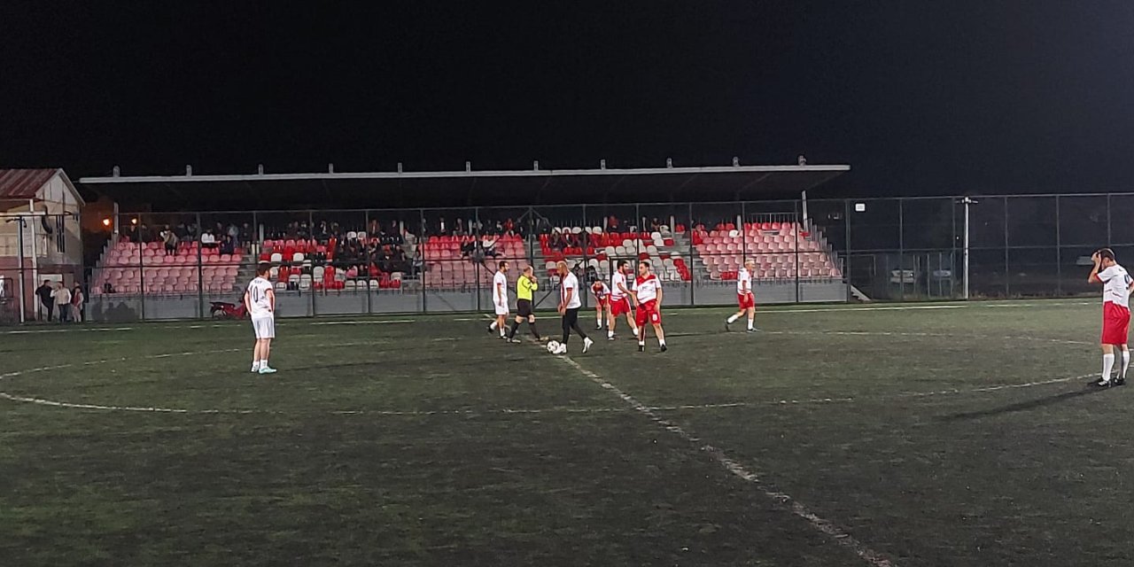 Bafra'da Cumhuriyet Futbol Turnuvası başladı