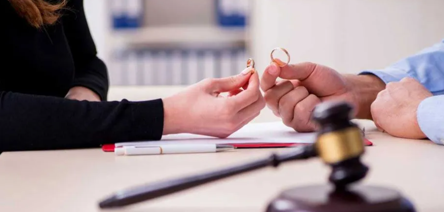 Konya Boşanma Davalarında Tecrübeli Avukat Akin Özbey