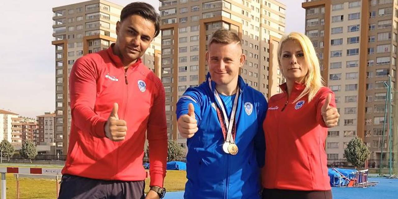 Canikli milli sporcu Türkiye şampiyonu oldu