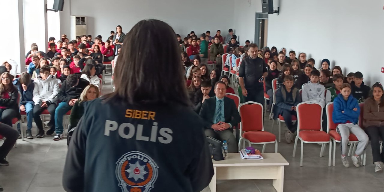 SİBERAY ekipleri öğrencileri bilgilendirdi