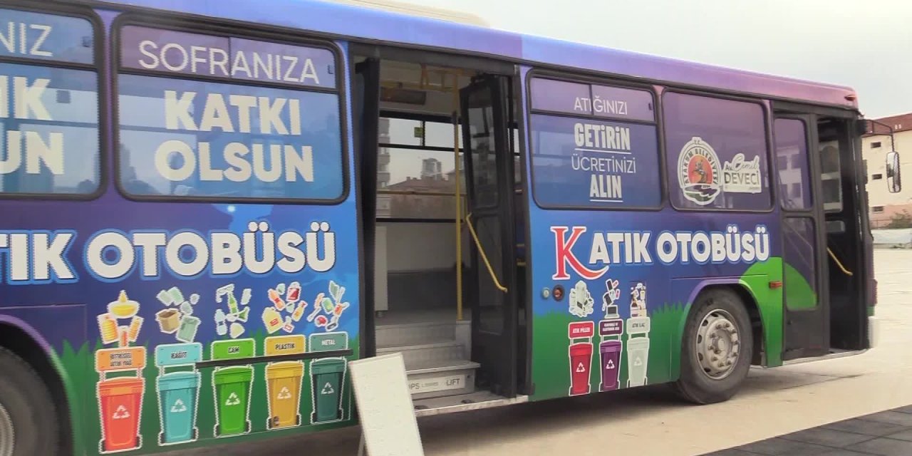 Katık Otobüsü farklı duraklarda hizmeti sürdürüyor
