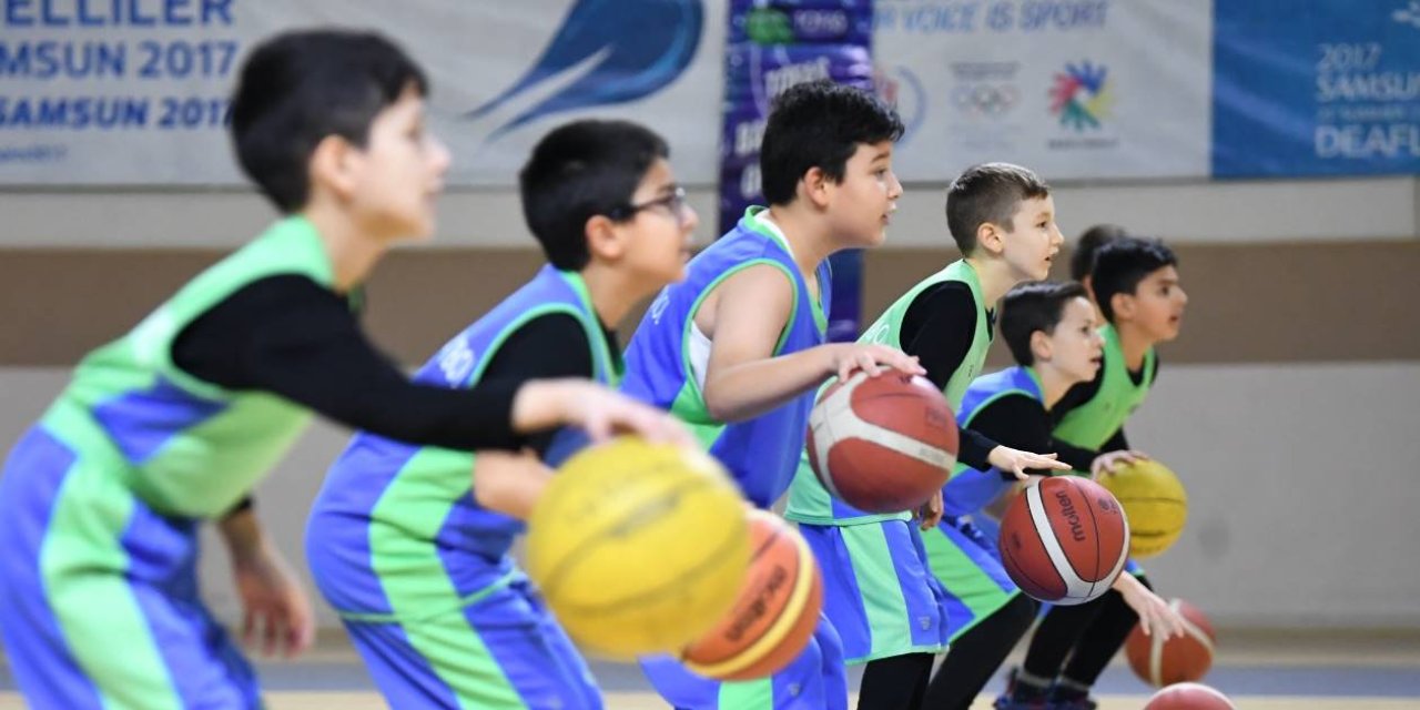 TOFAŞ, Samsun'da basketbol kampı düzenledi