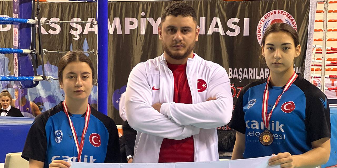 Canikli sporcular şampiyonaya damga vurdu