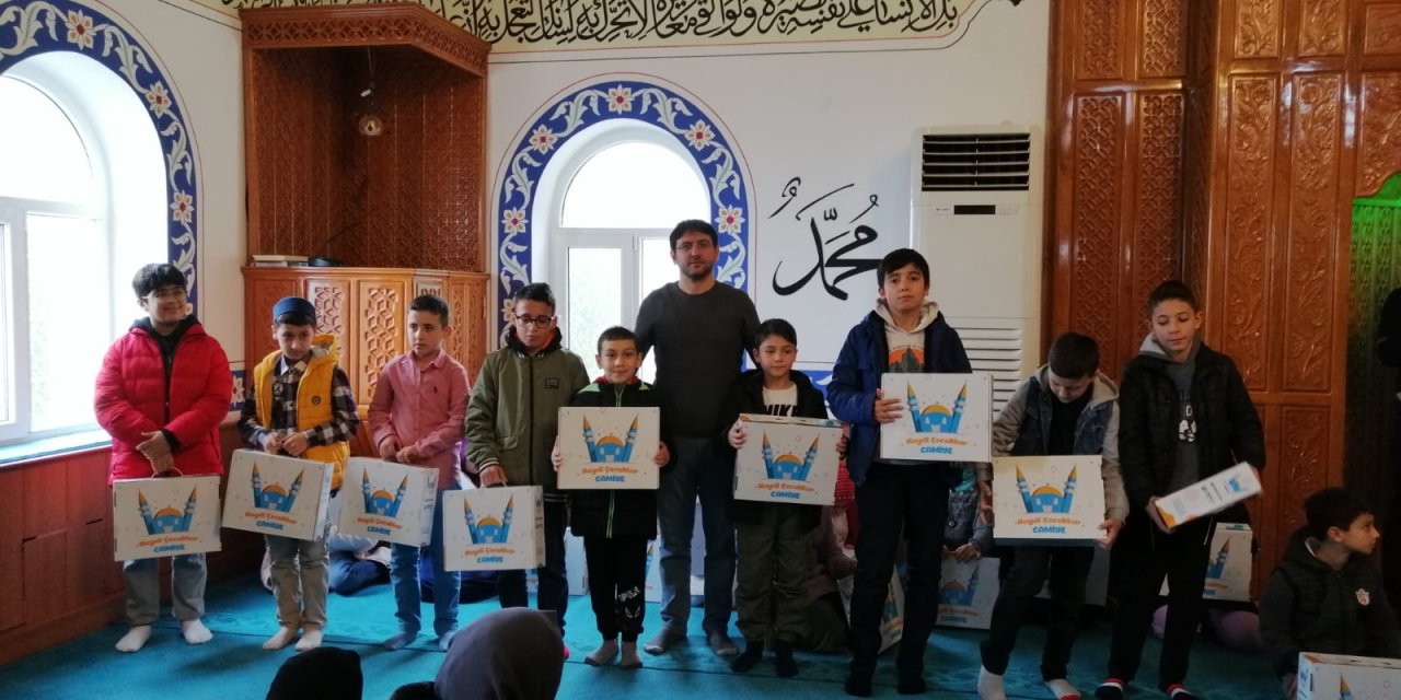 "Haydi Çocuklar Camiye" projesinde ödül töreni yapıldı