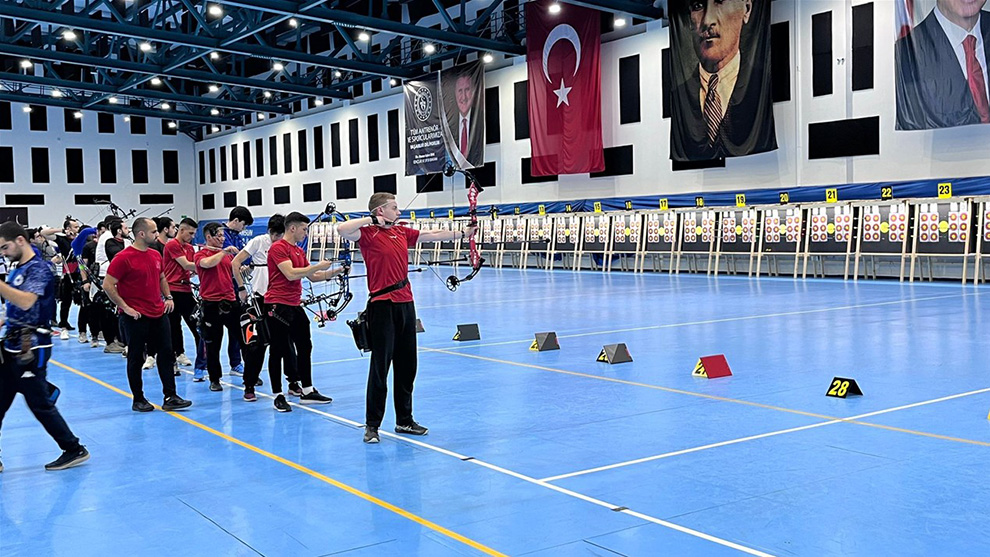Üniversiteler Okçuluk Salon Türkiye Şampiyonası başladı