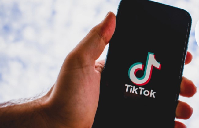 TikTok İzlenme Hilesini Ücretsiz Kullanın