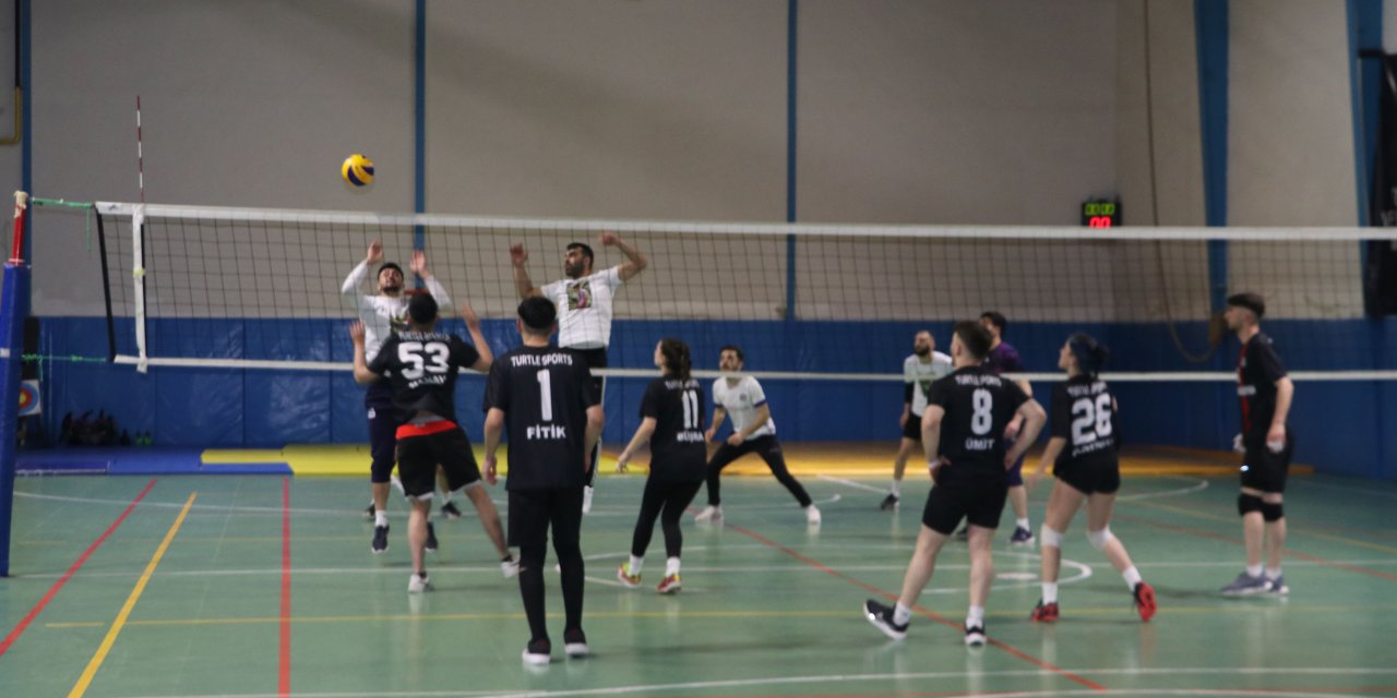 Havza'da  voleybol halk turnuvası sona erdi