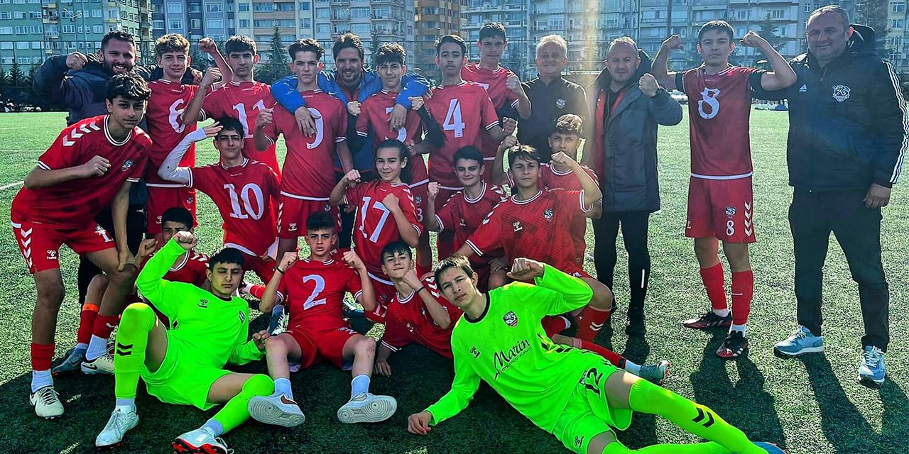 Kadıköyspor U14 takımından başarı