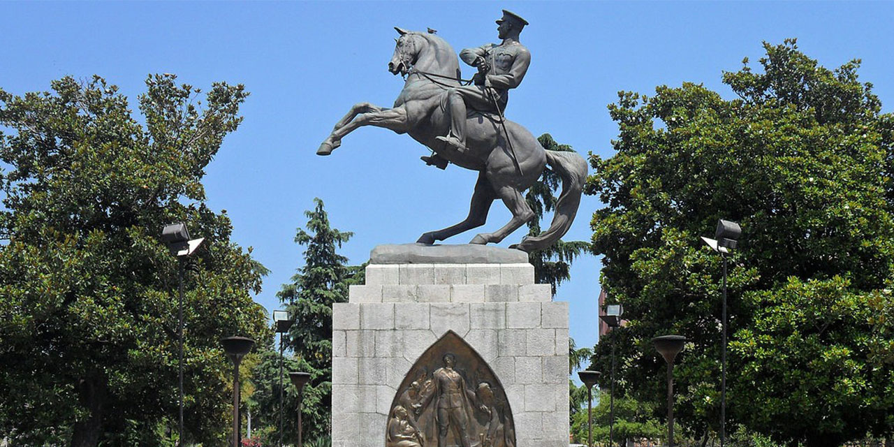 Samsun Onur Anıtı! Samsun Onur Anıtı nerede? Samsun Atatürk Parkı nerede? Samsun Onur Parkı konum