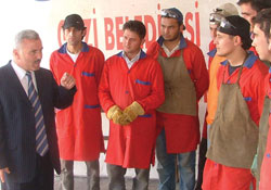 Kaldırımdan Değişim Sözü