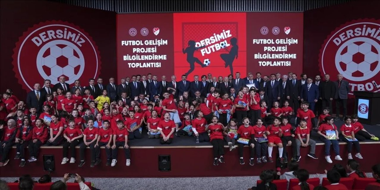 Futbol Gelişim Projesi'nin bilgilendirme toplantısı yapıldı