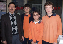 Fatsalı öğrencilerden Filistin'e yardım