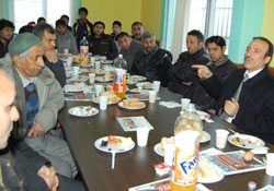 Hizmetlerde halkı gözetiyoruz