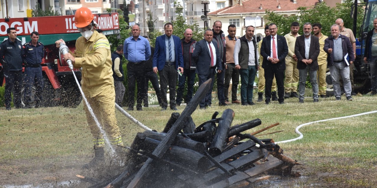 Yangınlarla müdahale için su tankeri dağıtıldı