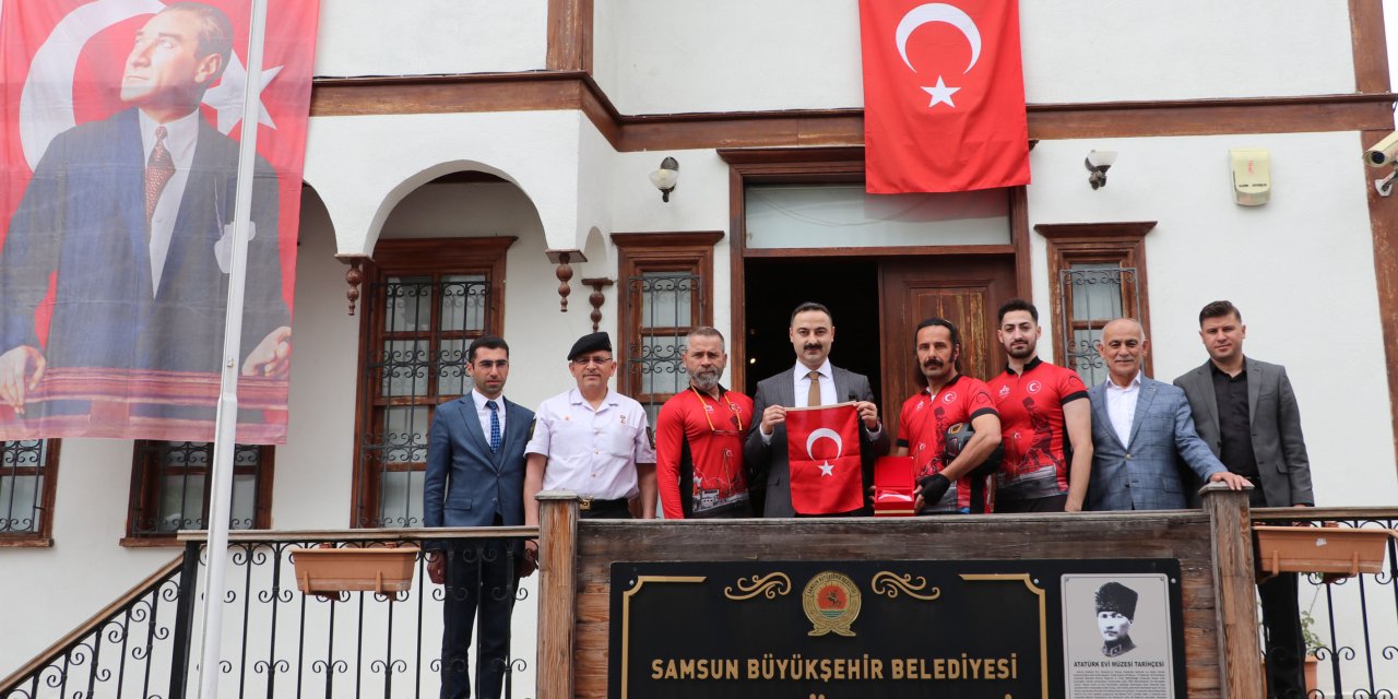 Atatürk'ün evinden alınan toprak Samsun'a ulaştı