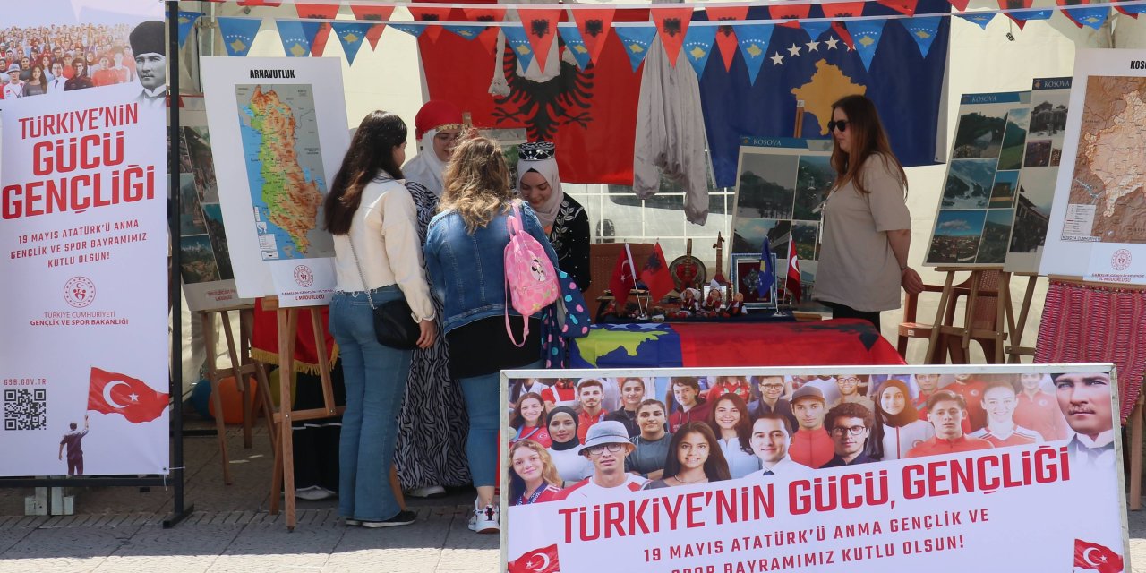 Misafir Öğrenciler Kültür Buluşması düzenlendi