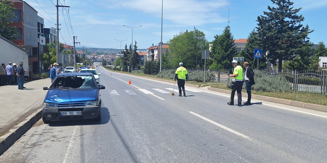 Samsun'da otomobilin çarptığı yaya yaralandı