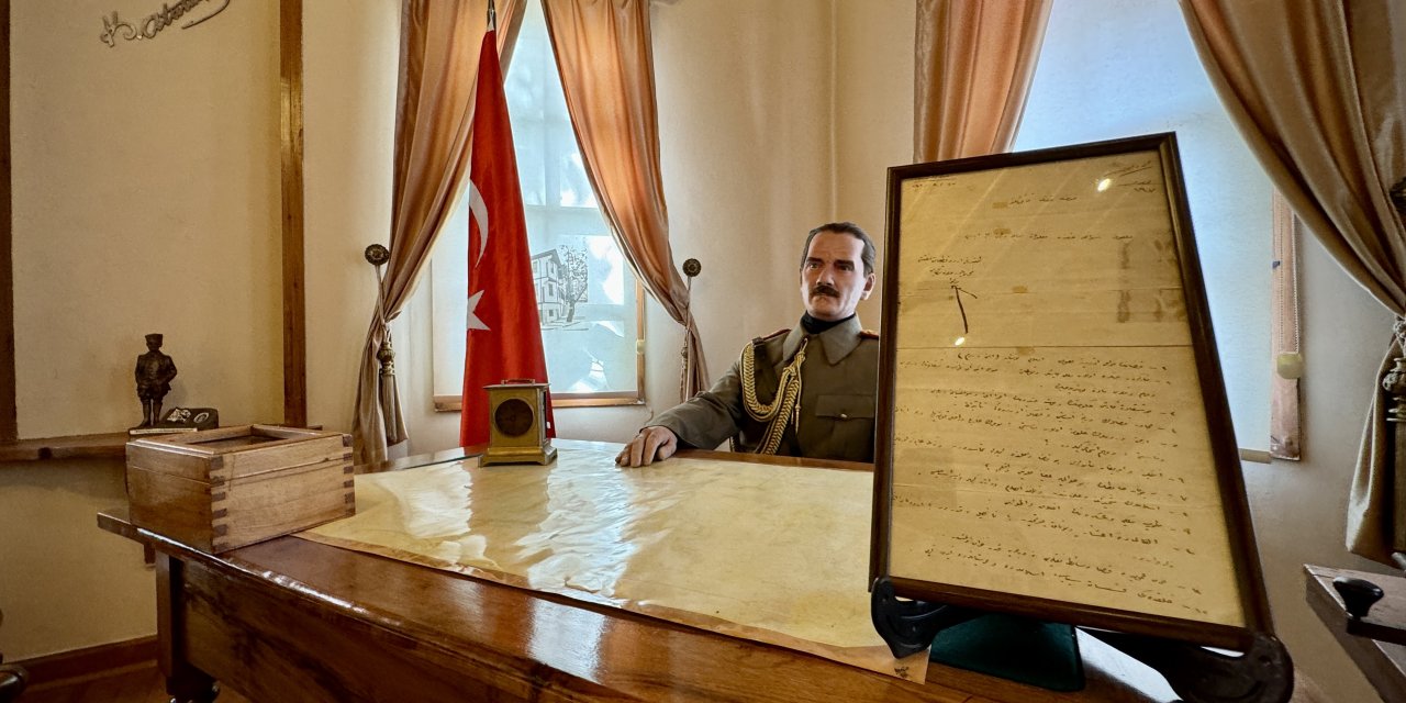 Atatürk Evi geçmişin izini taşıyor
