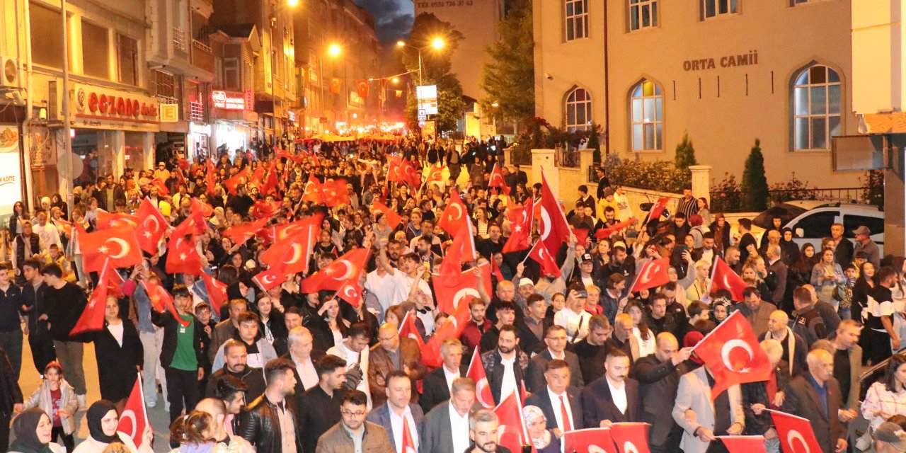 105. yıl dönümü fener alayıyla kutlandı