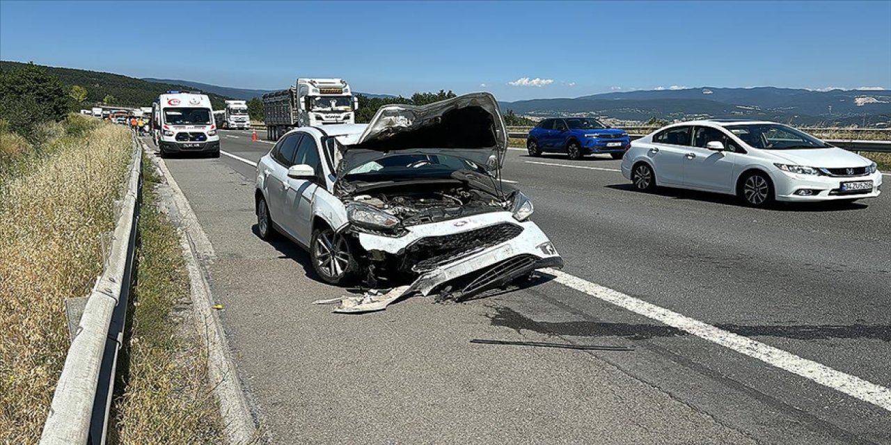 Trafik kazalarında 49 kişi yaşamını yitirdi