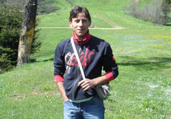 Kansere yenik düştü